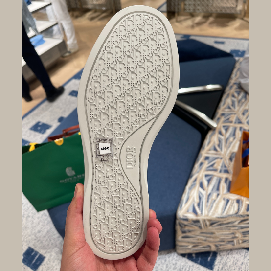 Dior
